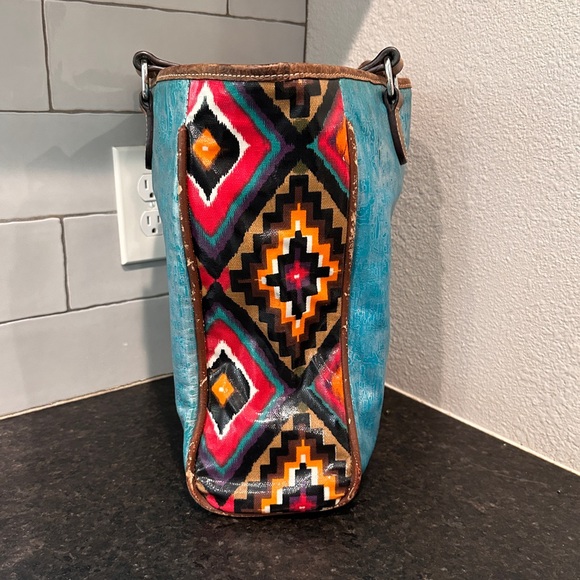 Consuelo Classic Tote Bag - Picture 3 of 11